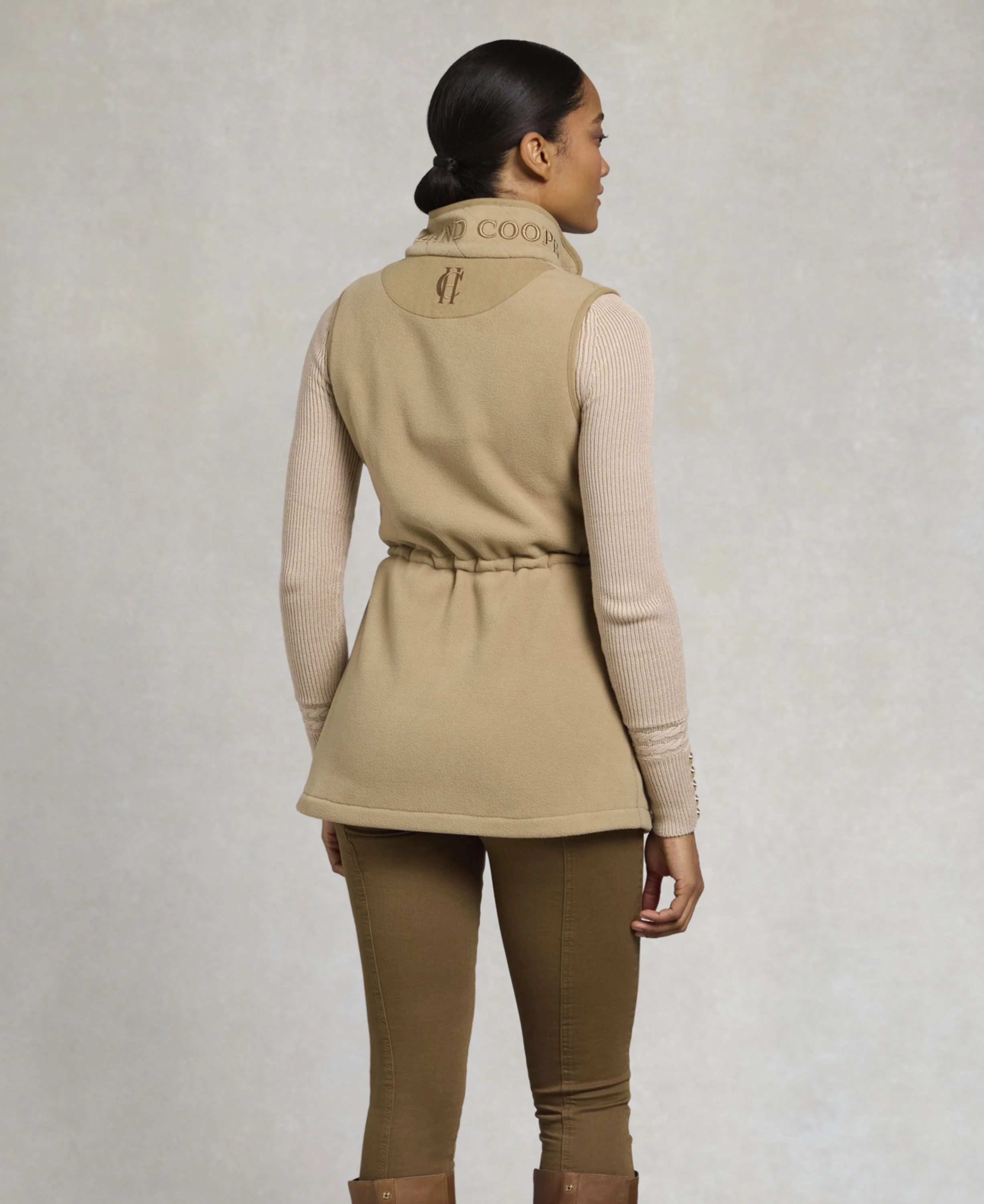 Country Longline Fleece Gilet - Sand - Image 4
